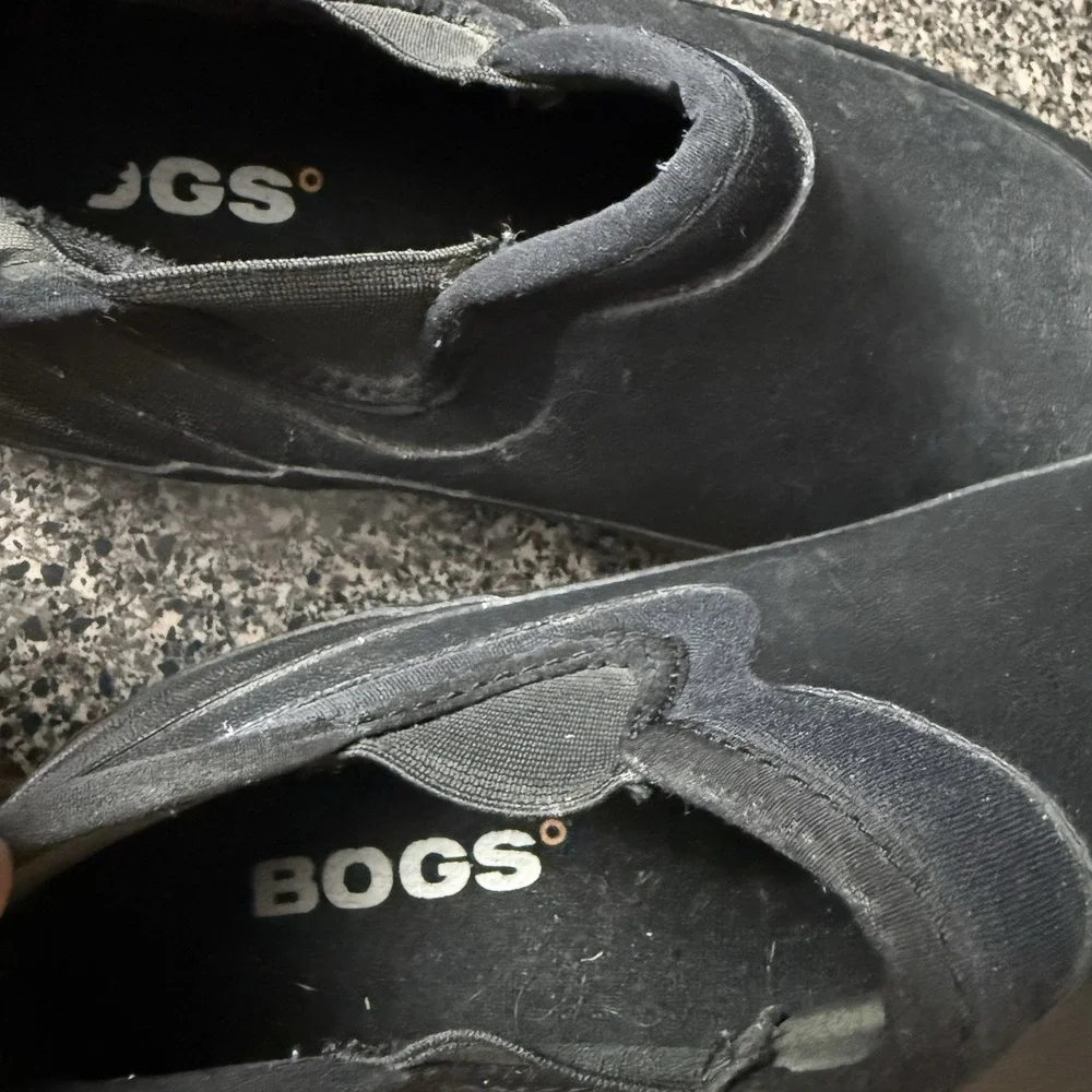 BOGS Shoes Mens 12 Black Waterproof Slip‎ On Urban Walker